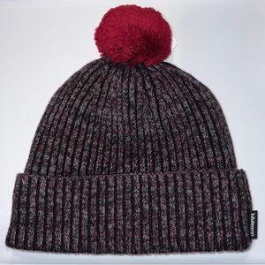 Lululemon TEXTURED FLEECE-LINED KNIT BEANIE Cassis/Black/Dark Heather Grey/Black